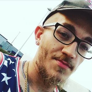 Meet your Posher, Kyle